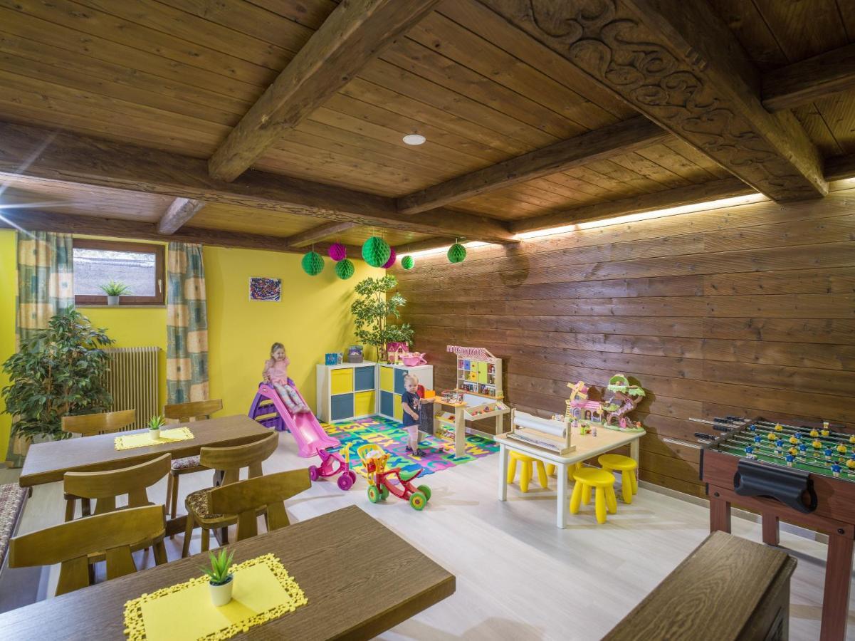 Appartementhaus Montana Kg ヴァルヒゼー エクステリア 写真